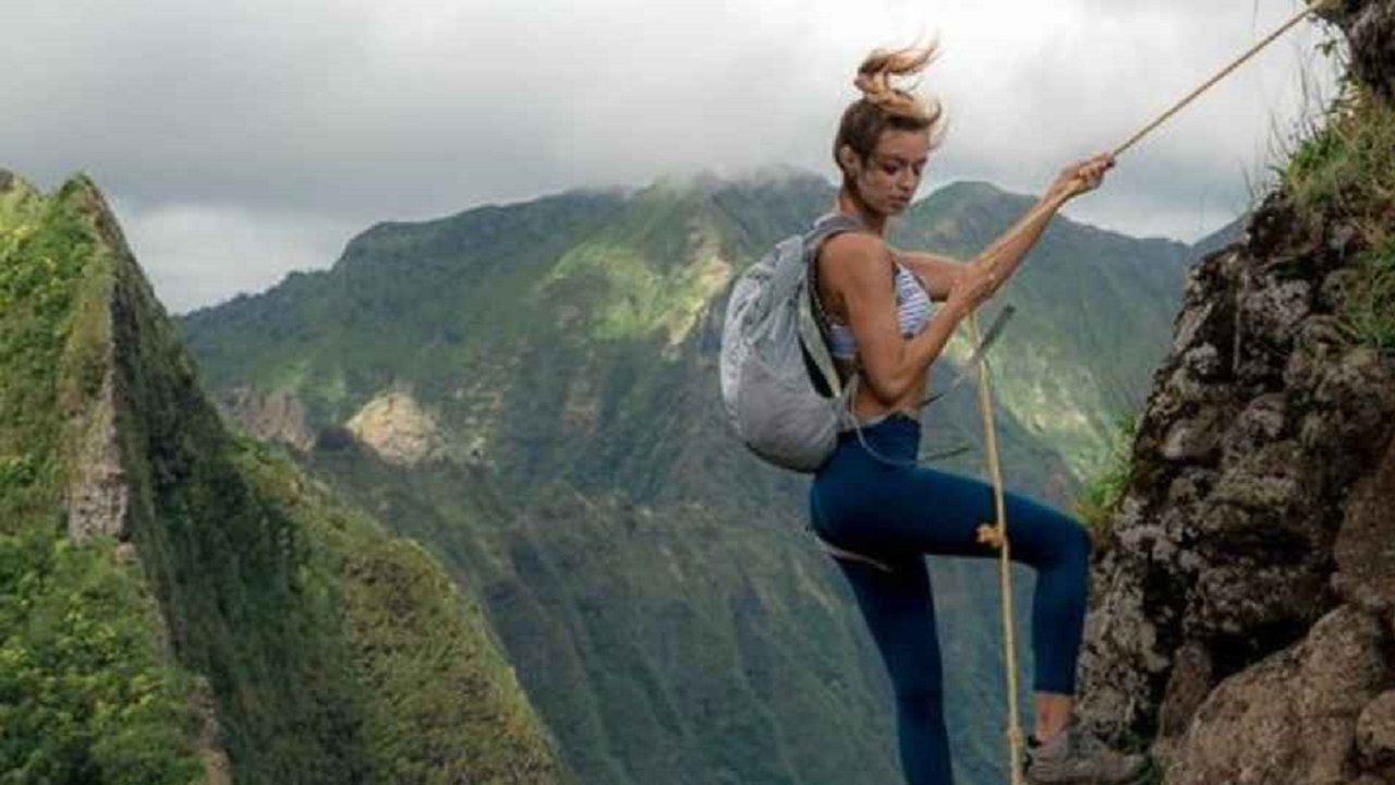 Hair Extensions for Female Hikers: Things They Need to Consider While on Trail